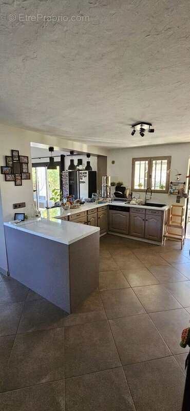 Maison à PUGET-SUR-ARGENS