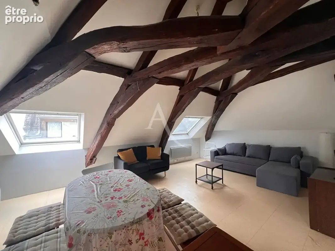 Appartement à MONTRICHARD