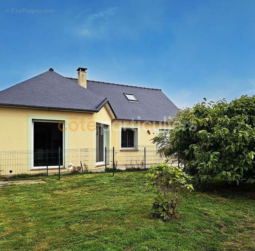 Maison à VILLEDIEU-LES-POELES