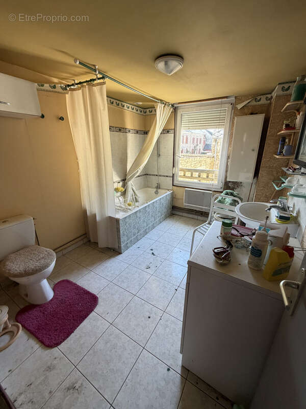 LA FERTE MACE, centre ville - photo 8