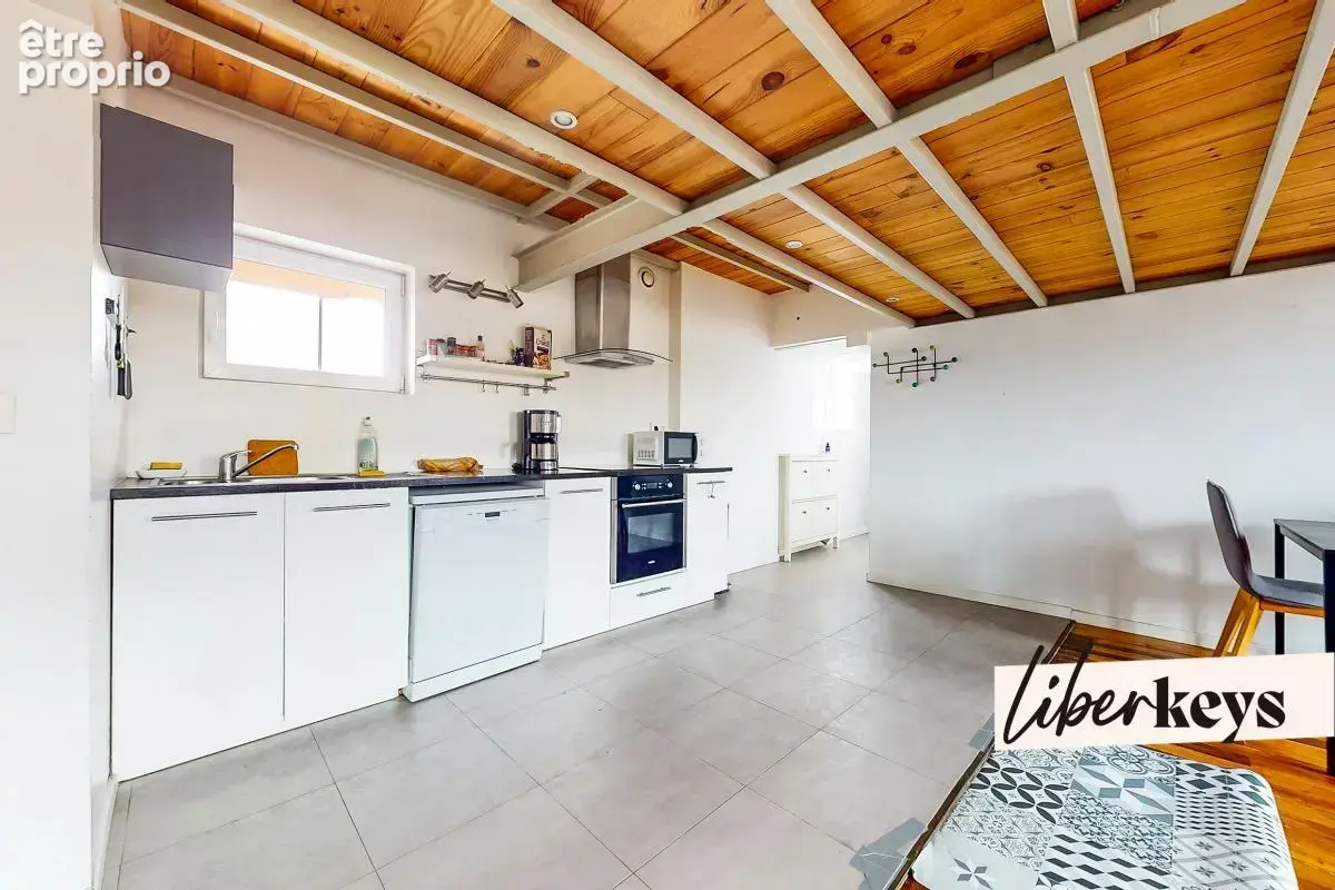 Magnifique appartement Canut T5 de 96,35m2 traversant, plein sud et sans vis-à-vis  rue Pelletier  69004 Lyon - photo 3