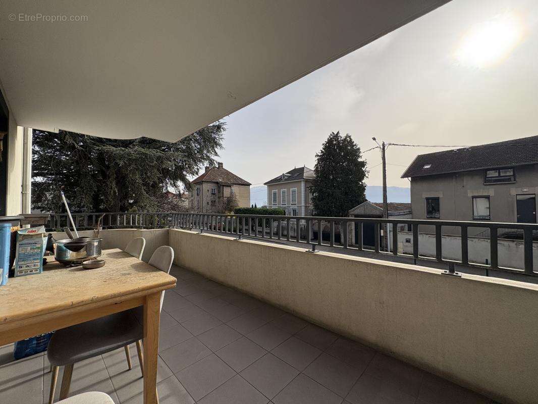 Appartement à TULLINS