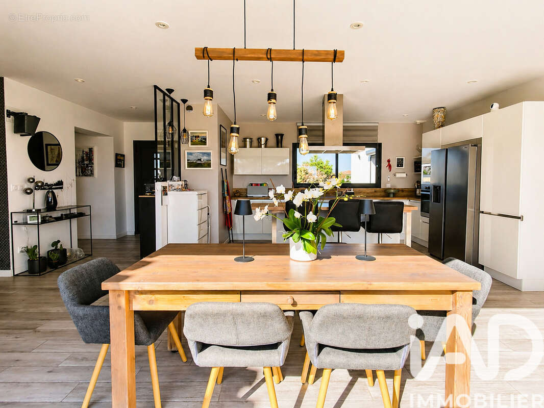 Photo 6 - Maison à NIMES