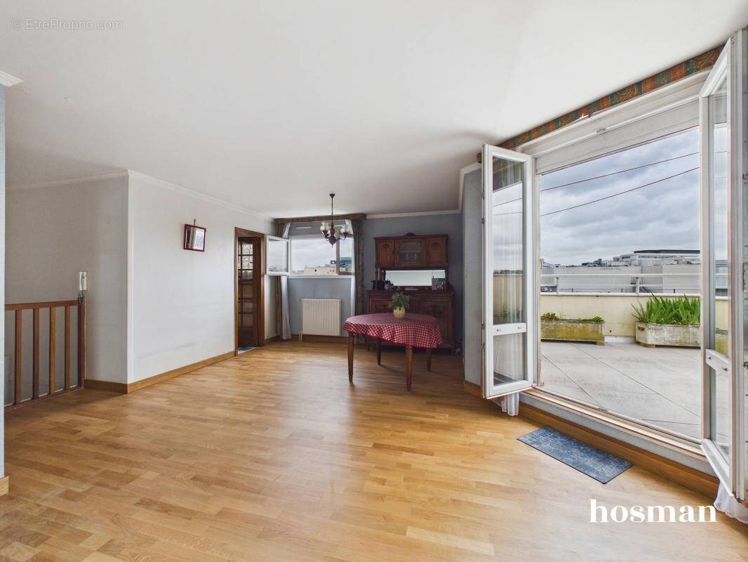 Appartement à IVRY-SUR-SEINE