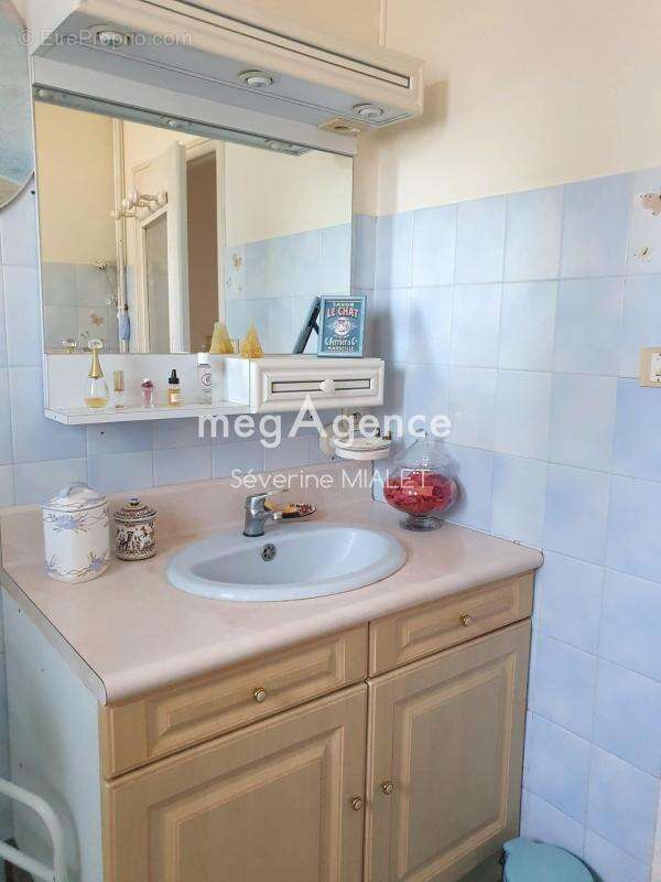 Maison à CHERVES-RICHEMONT