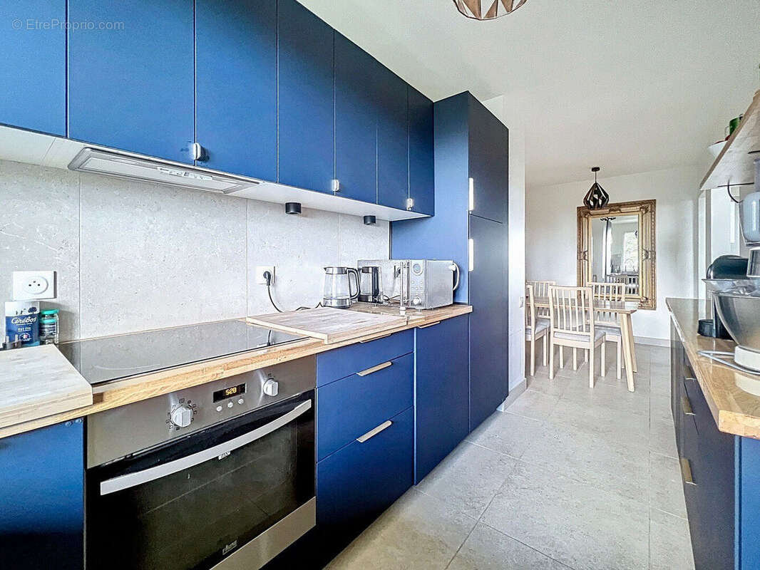 Appartement à SURESNES