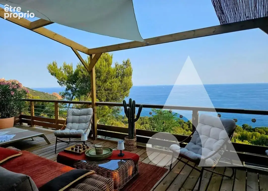 Maison 3 pièces 36m²  , piscine et vue mer -saint-raphael - photo 8