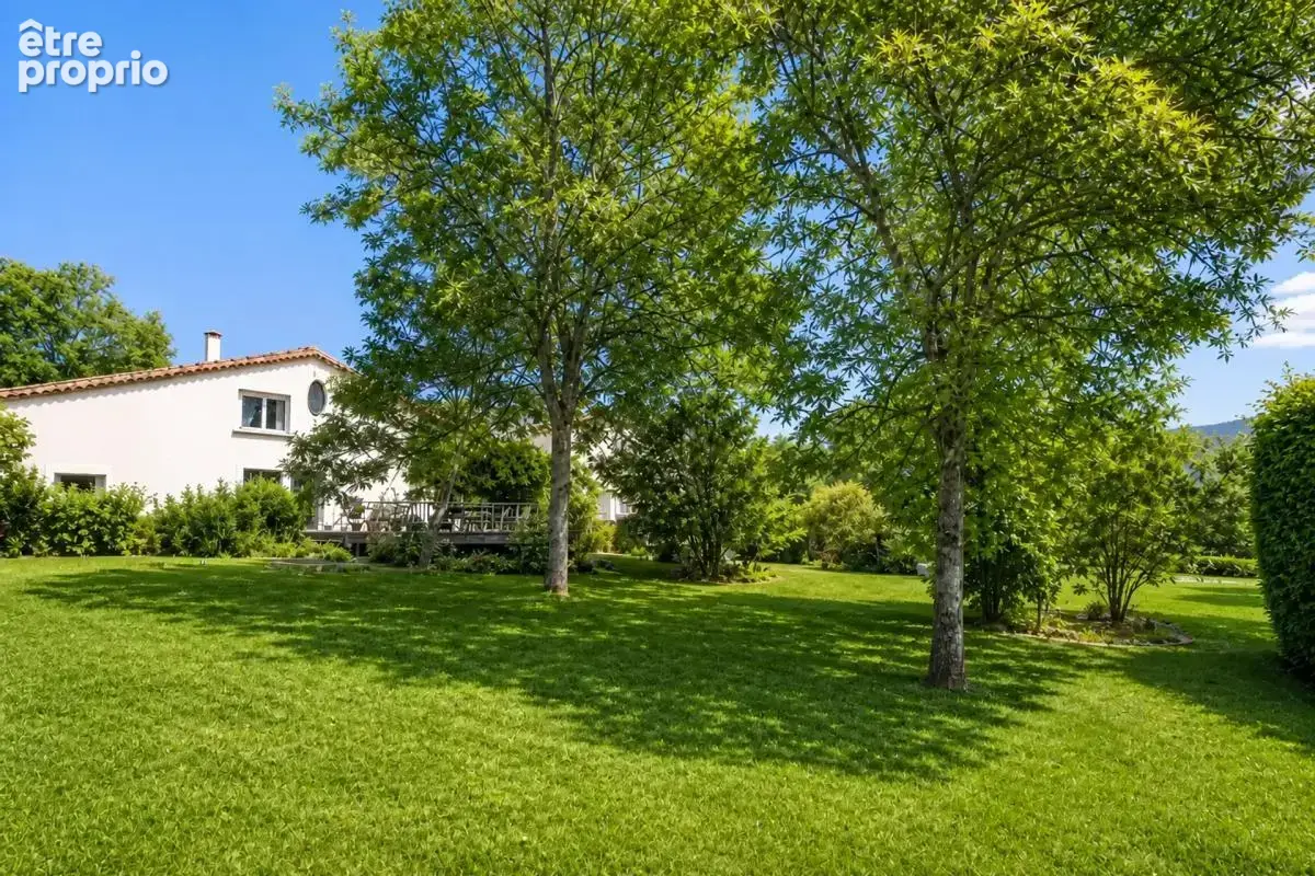 Maison de 8 pièces de 257 m² à Teillet - photo 17