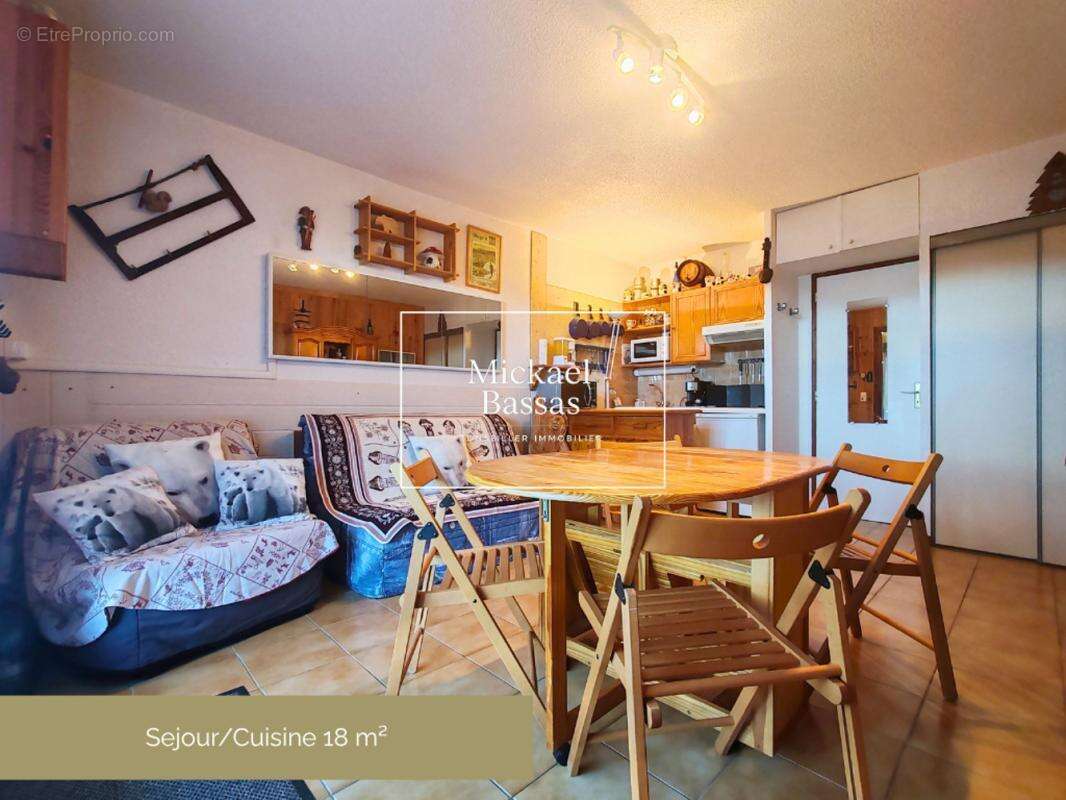 Appartement à LES ANGLES