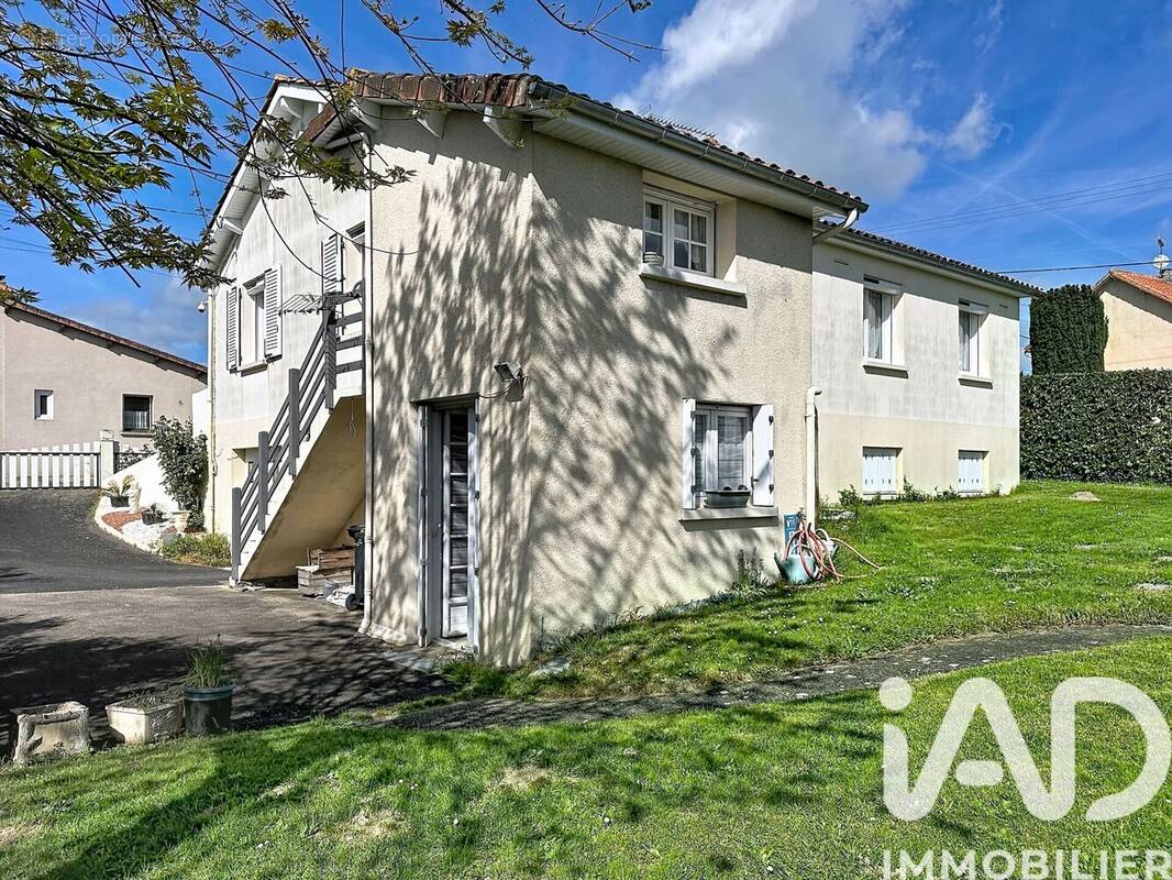 Photo 1 - Maison à LE TALLUD