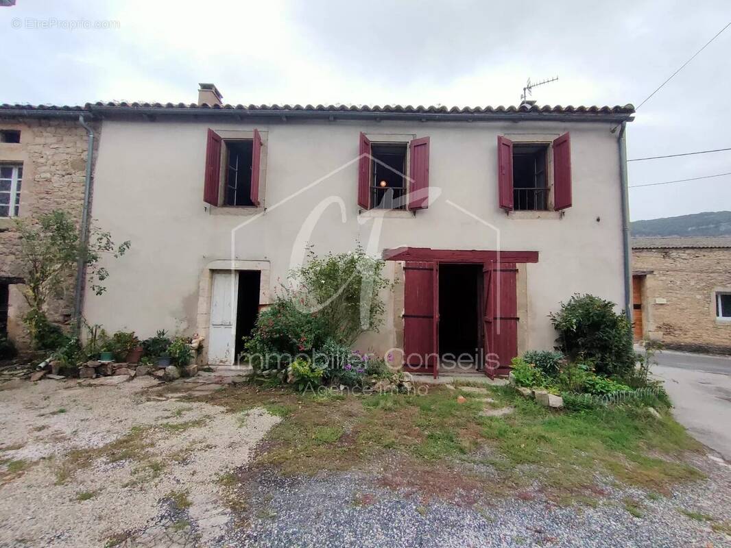 Maison à SAINT-BEAULIZE