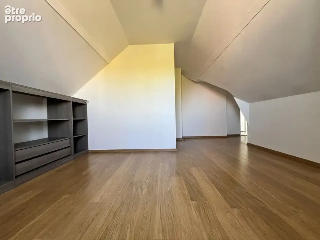 Appartement T2 bourg SAINT DENIS EN VAL avec parking - photo 6