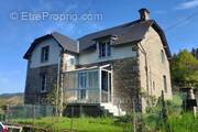 Maison à SAINT-YRIEIX-LE-DEJALAT