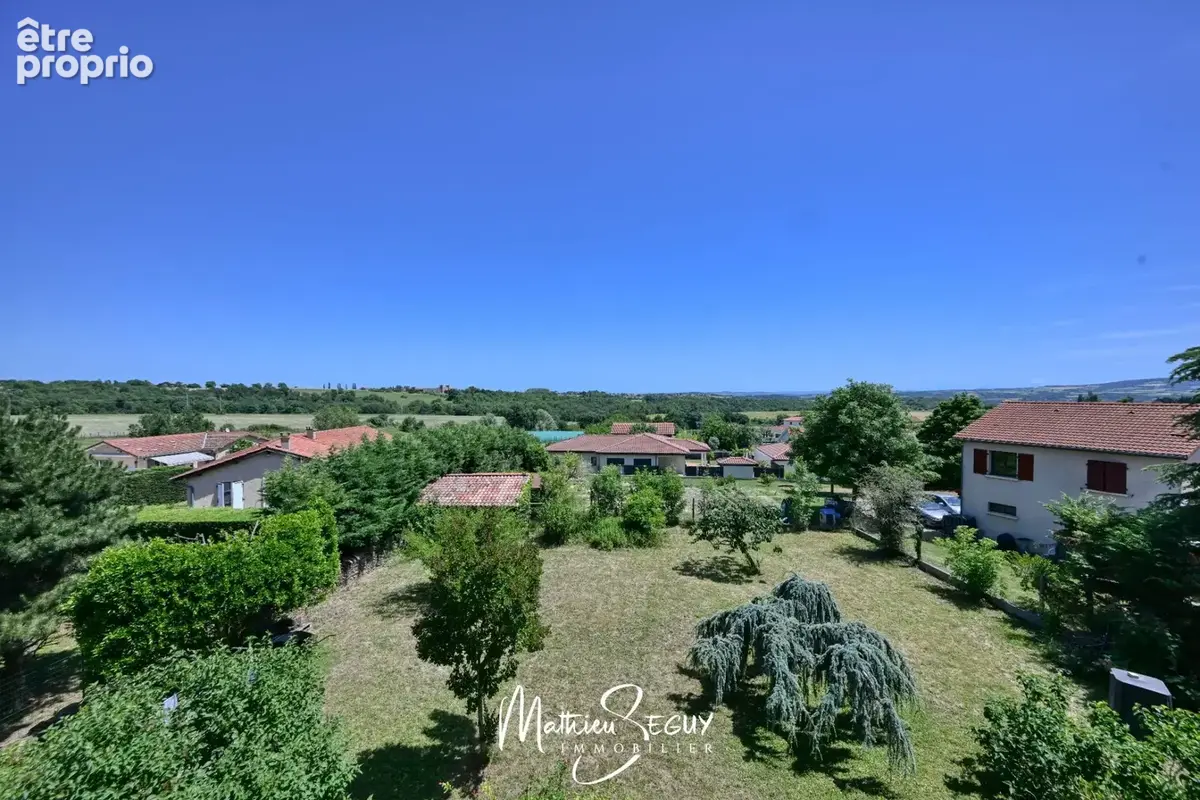 Grande maison P7 sur un grand terrain au coeur de SAINT JEAN DE TOUSLAS - photo 24