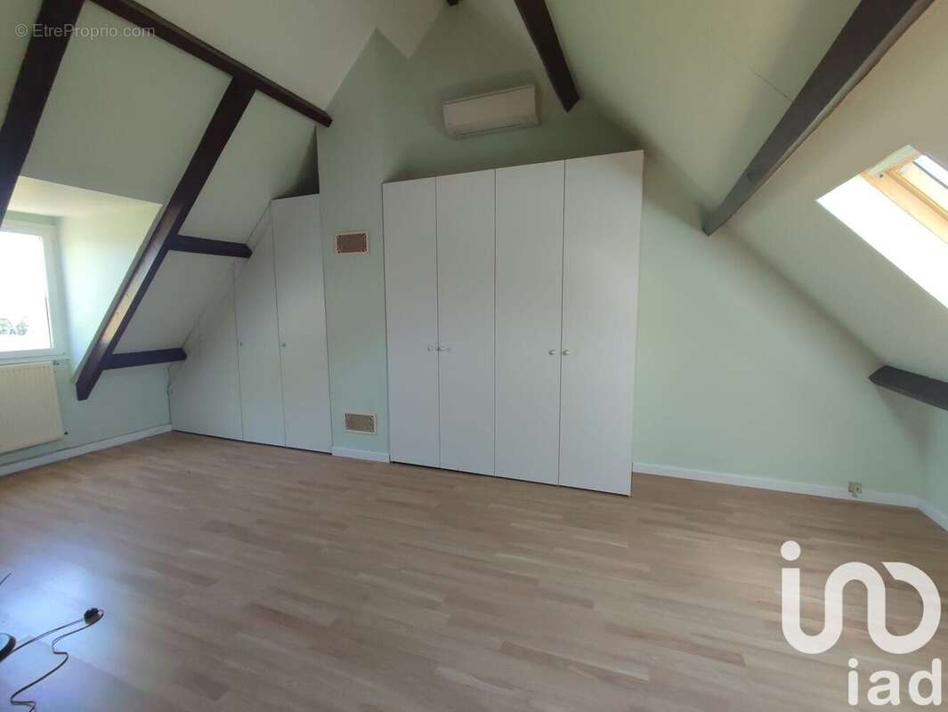 Photo 8 - Maison à LA CHAPELLE-GAUTHIER