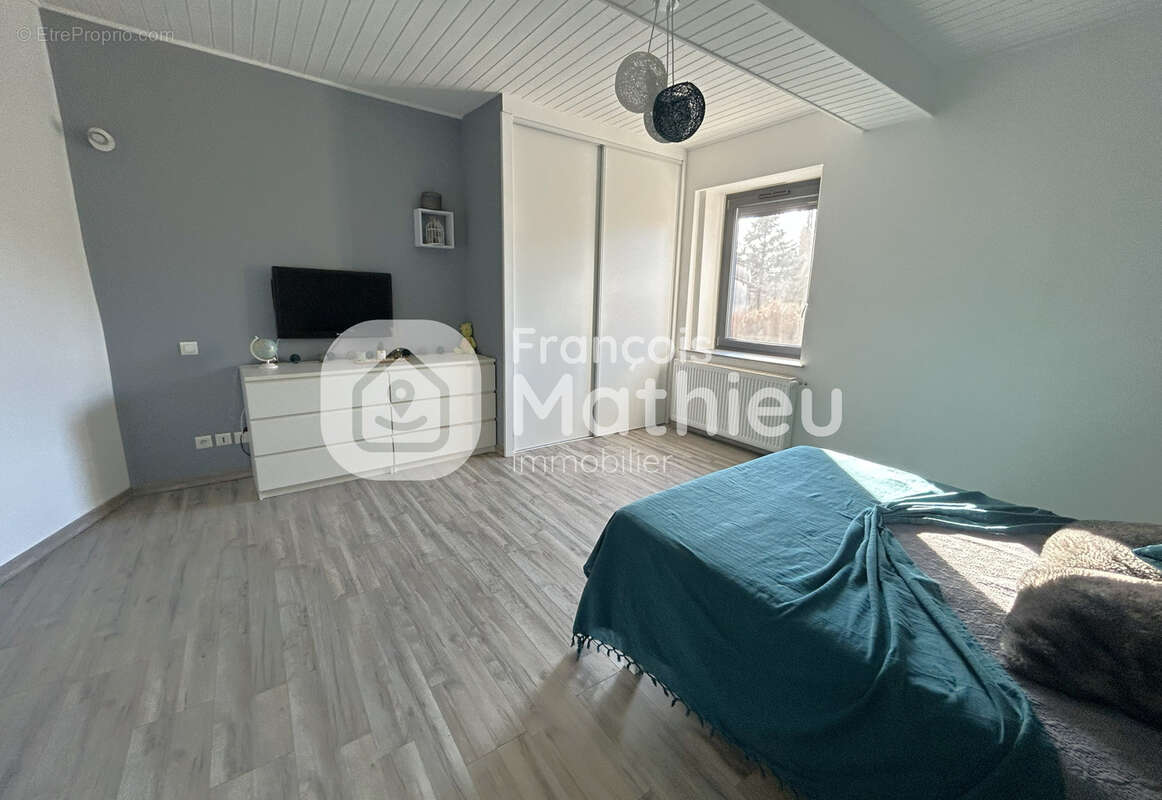 Maison à FAREINS