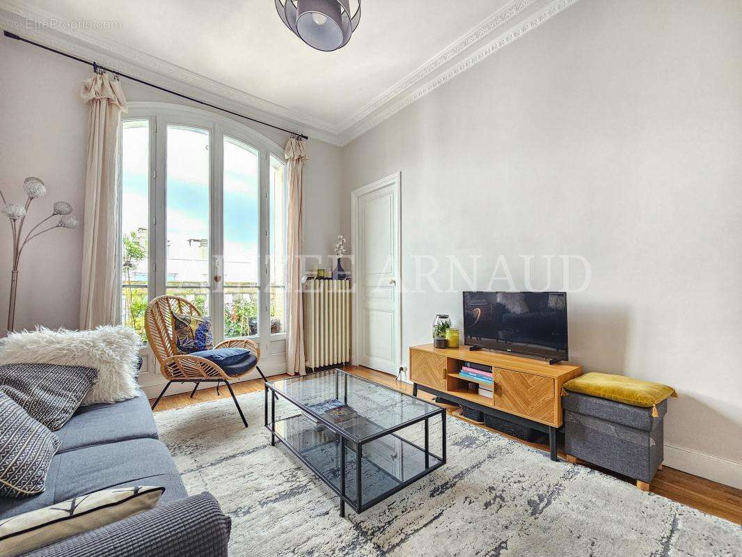 Appartement à ASNIERES-SUR-SEINE