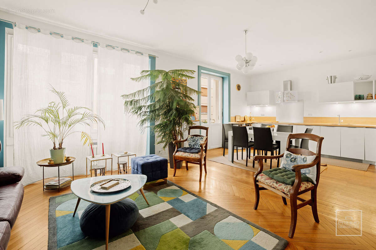 Appartement à LYON-6E