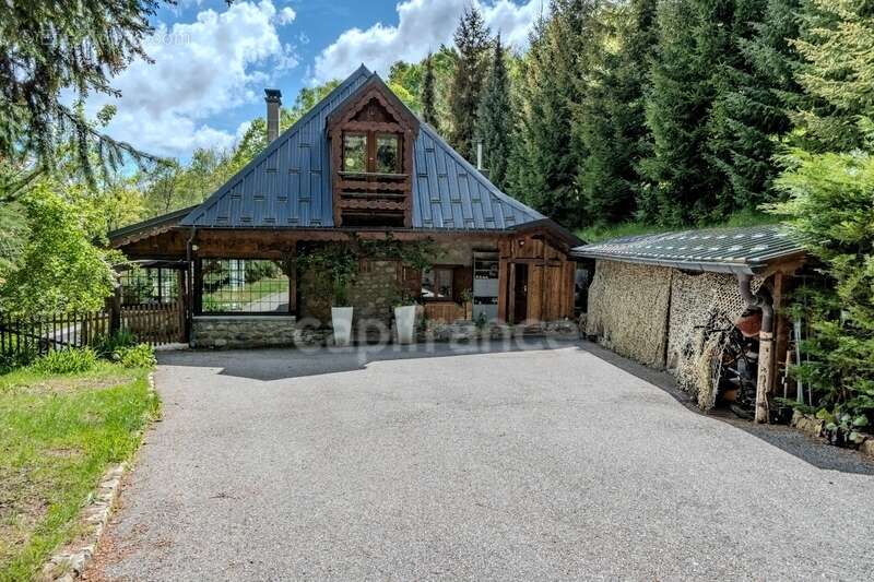 Maison à LES DESERTS