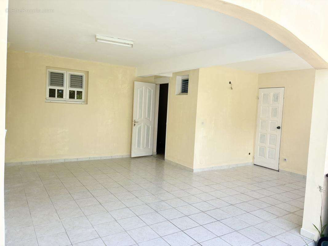 Appartement à SAINT-ESPRIT