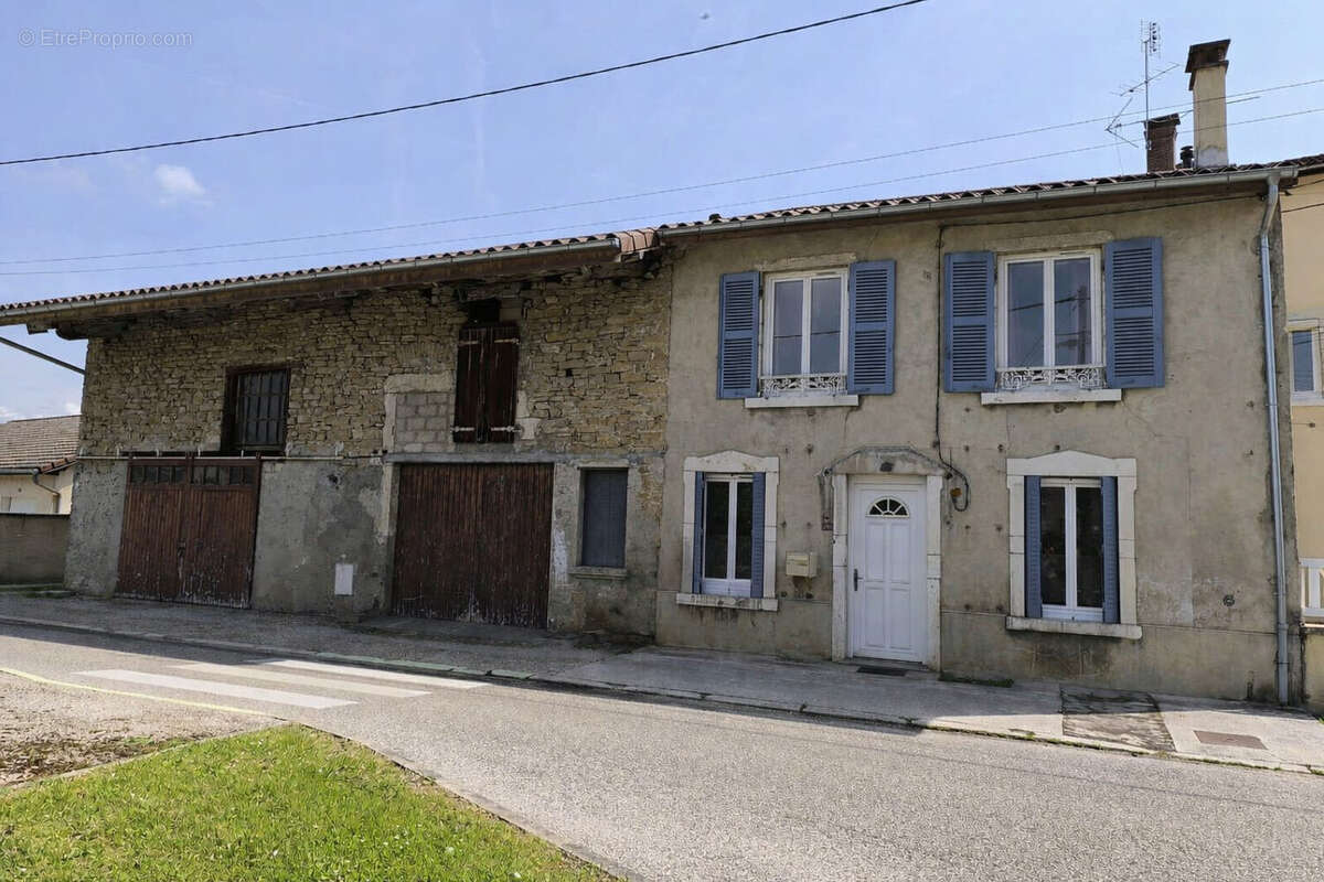 Maison à SAINT-JEAN-LE-VIEUX