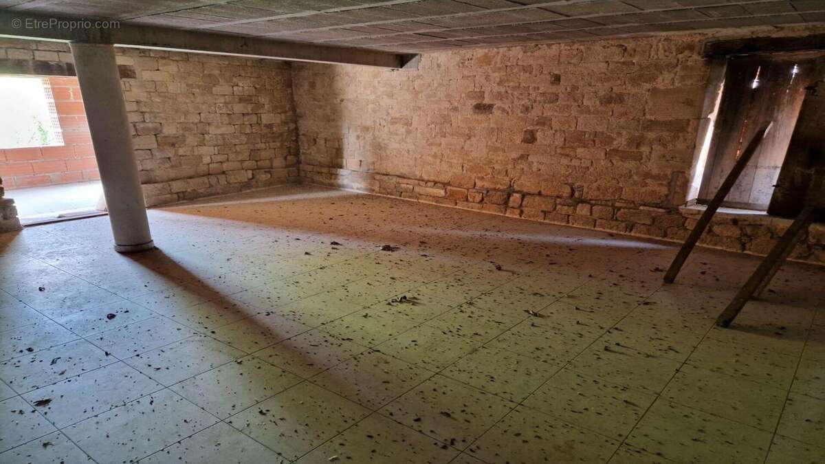 20230525155859 - Maison à FIGEAC