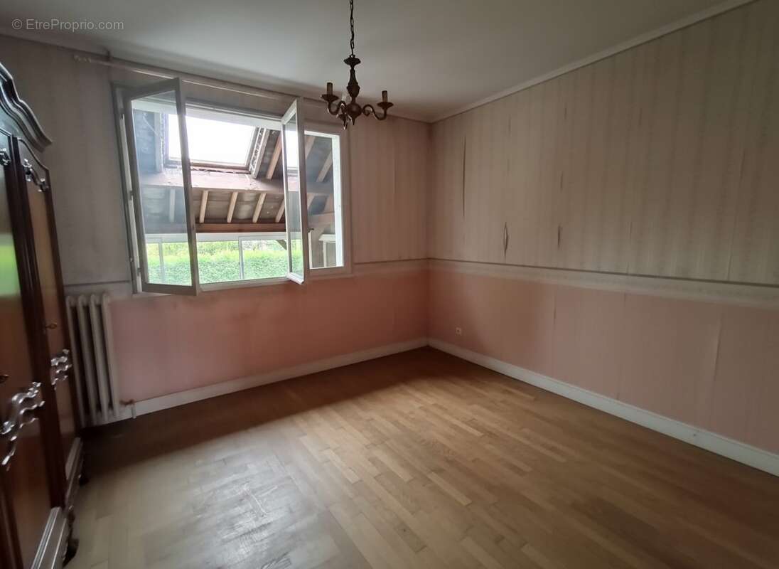 Maison à VOUVRAY-SUR-LOIR