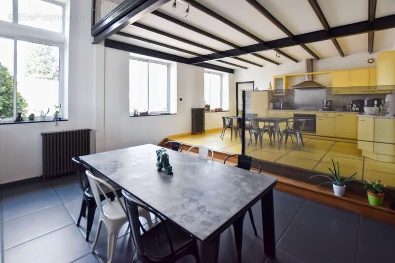 Maison à LE CREUSOT