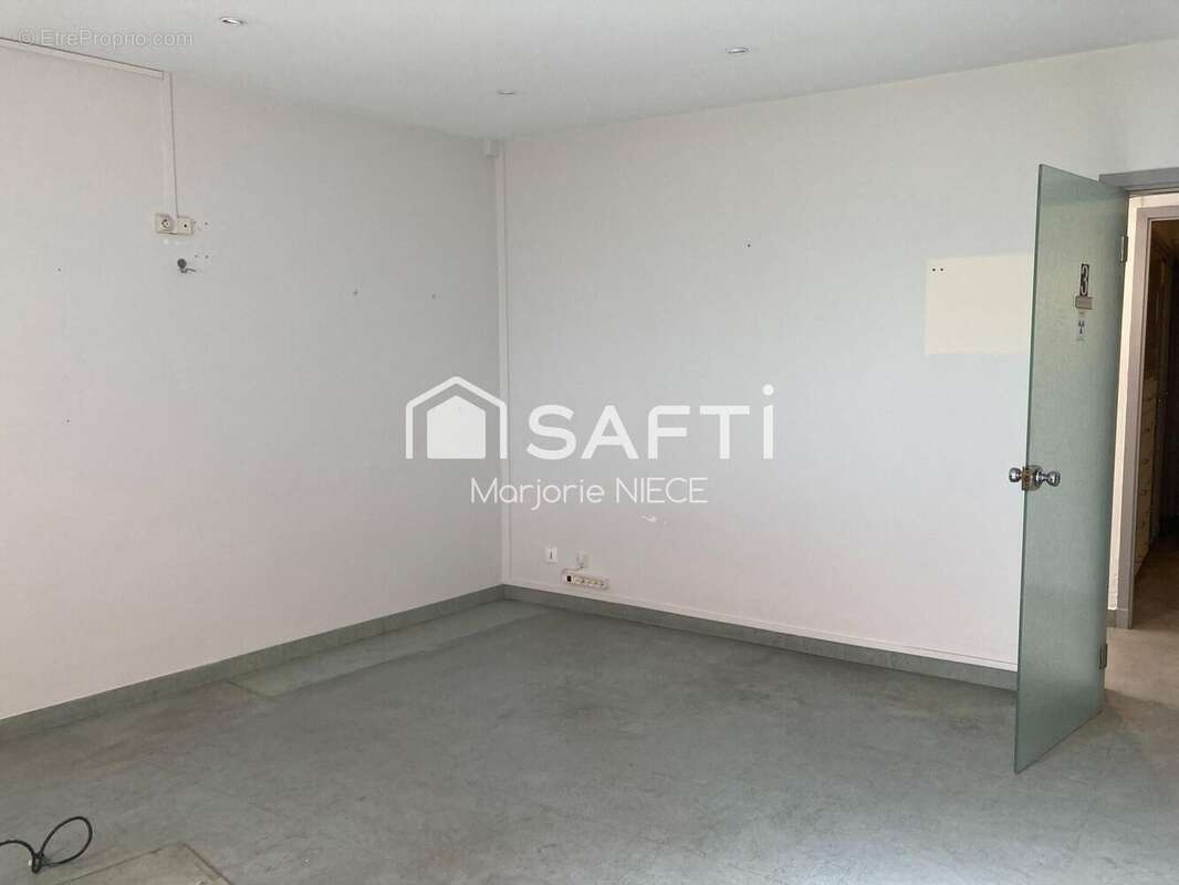 Photo 4 - Commerce à MURET