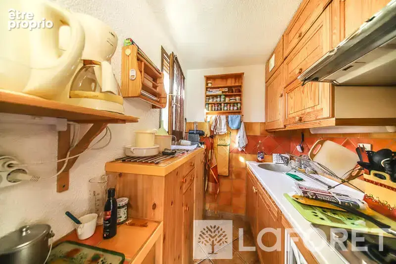 ** appartement type 2  - embrun - 2pièces  + cave - photo 3