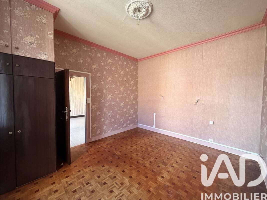 Maison 59 m² à Vierzon  - photo 7