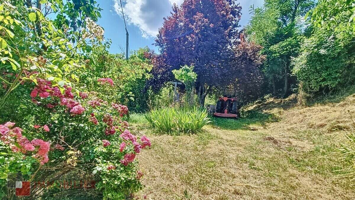 Maison à VAUX-EN-BEAUJOLAIS