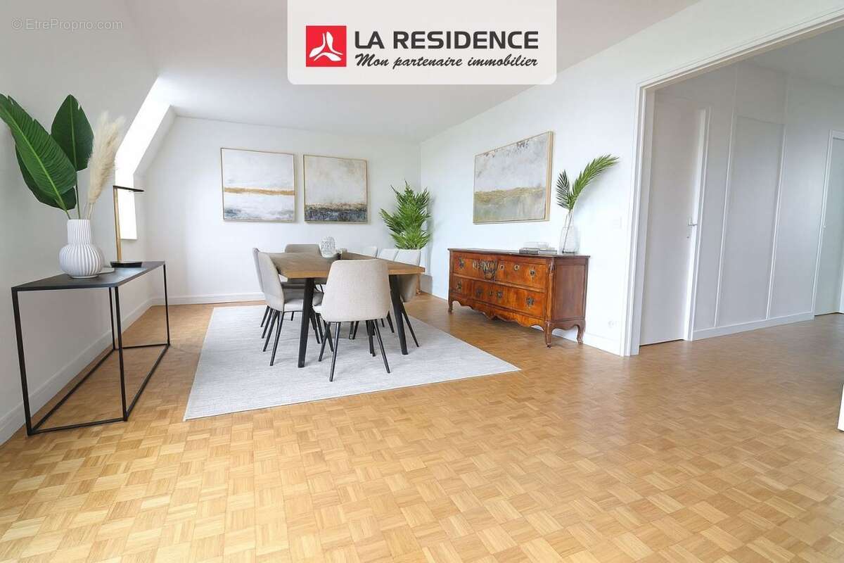 Appartement à VERSAILLES