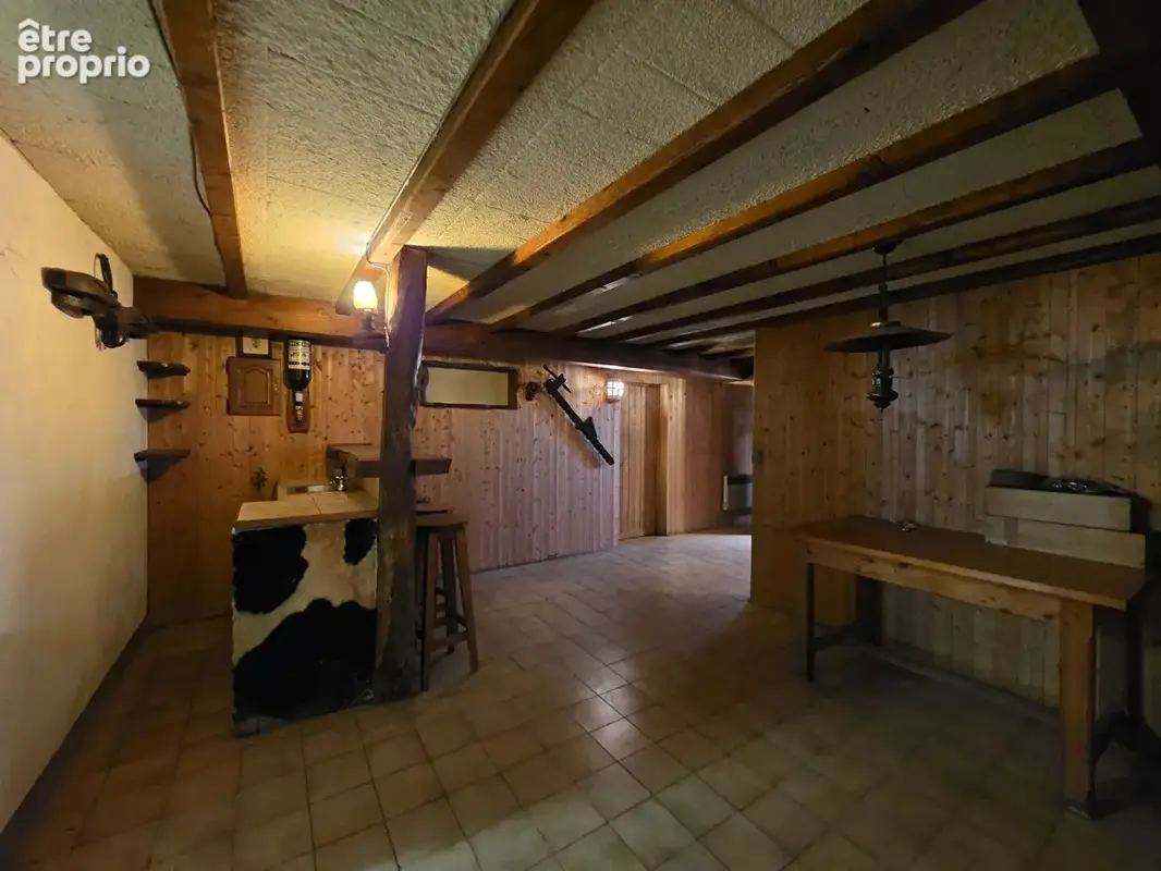 Maison T6 - 208 m² - St Genix les Villages - photo 17