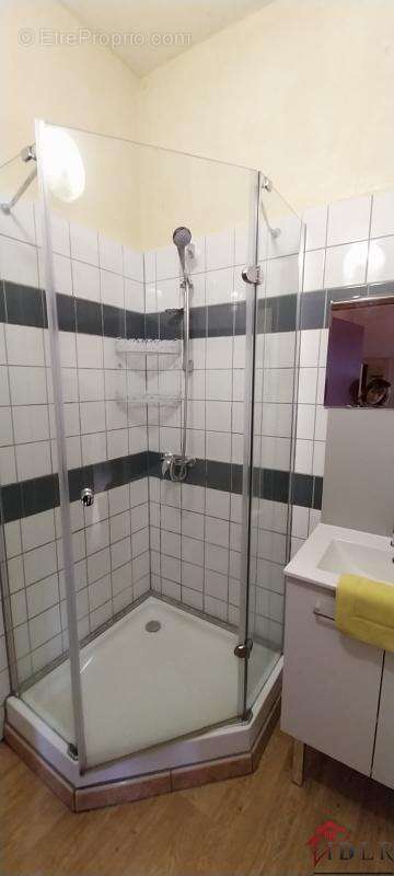 Maison à CORRAVILLERS