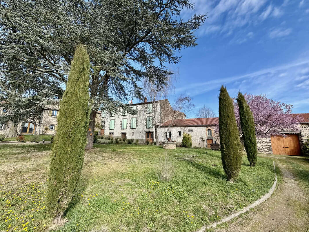 Maison à BERGONNE