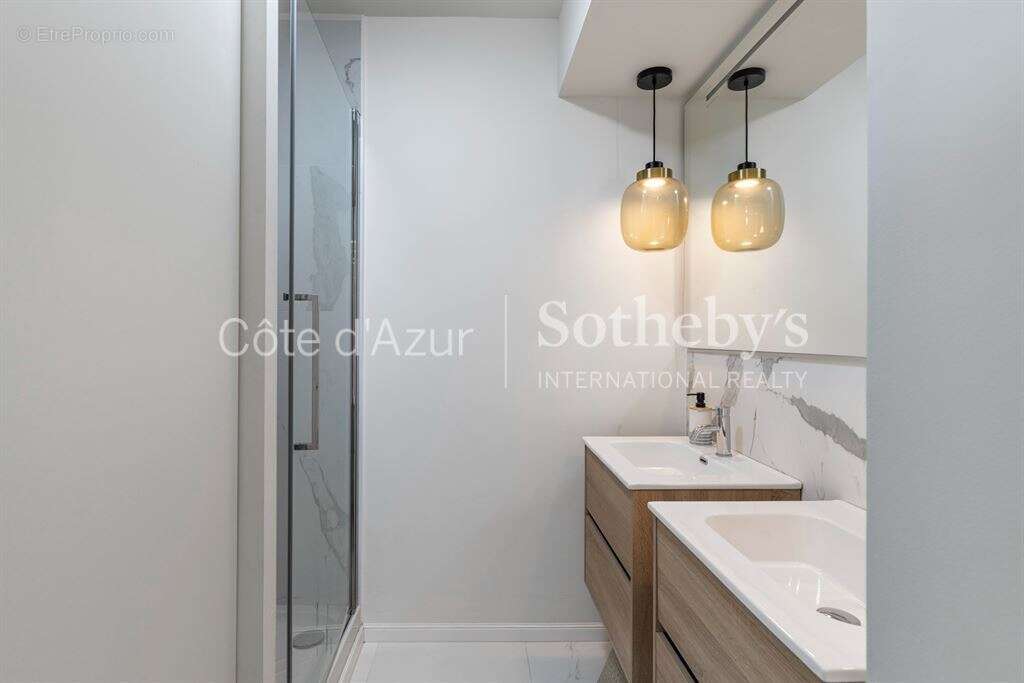 Appartement à BEAUSOLEIL