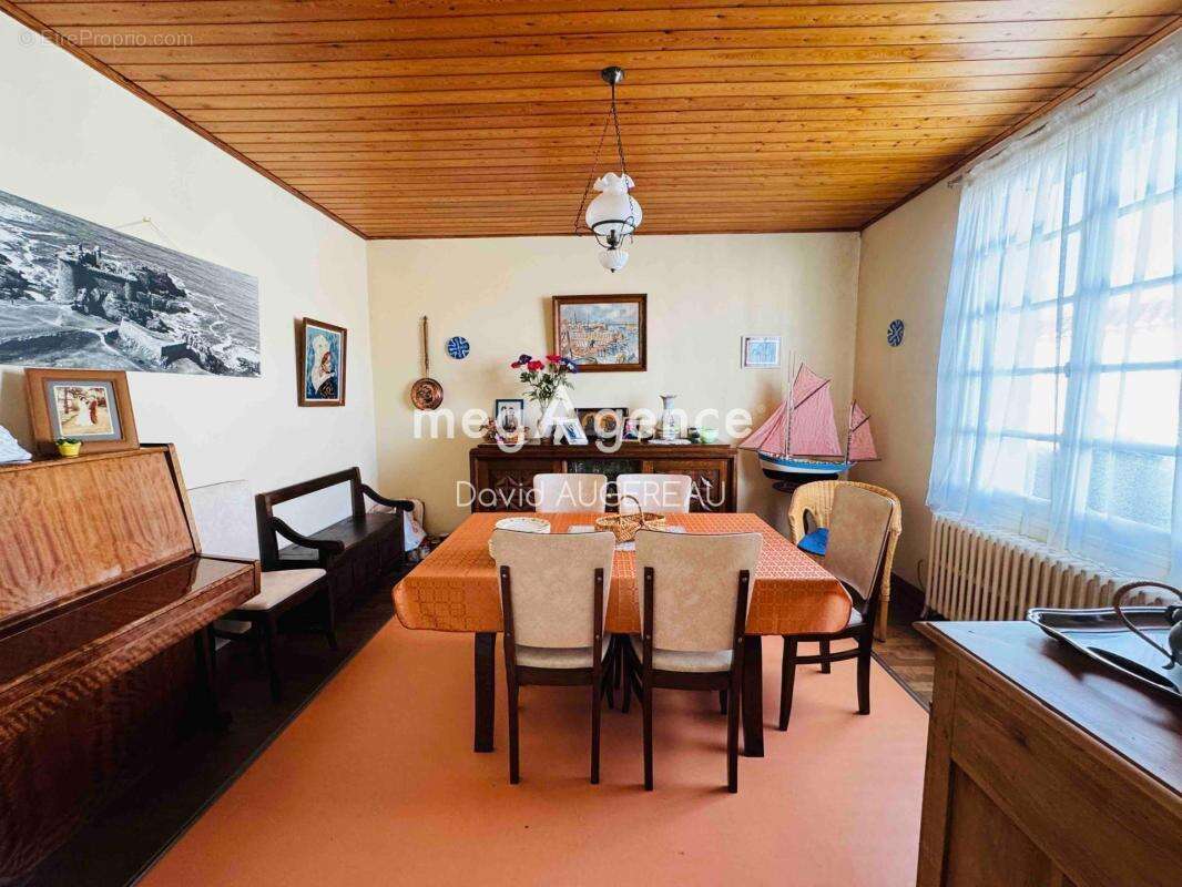 Maison à L&#039;ILE-D&#039;YEU