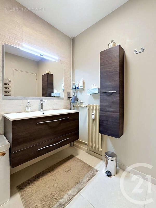 Appartement 79 m² à Reims  - photo 19