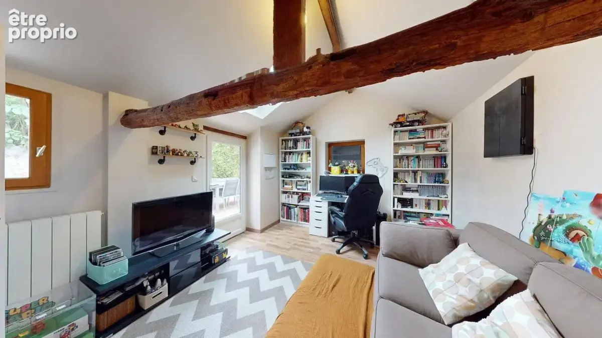 Maison de caractère sur terrain de 510m² en centre-ville - photo 4