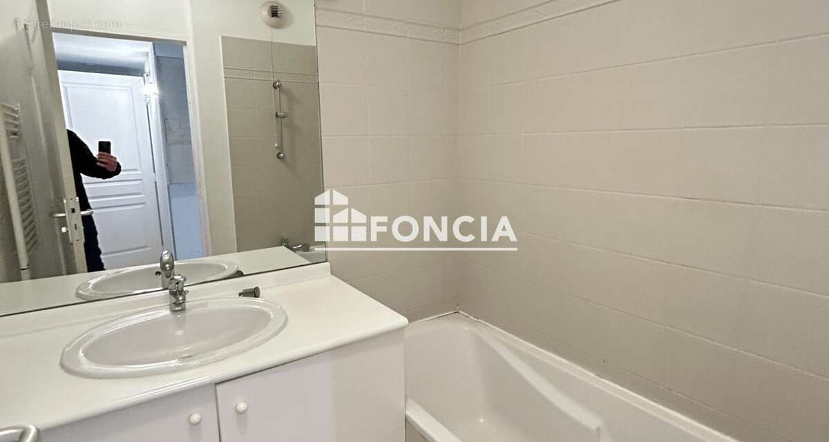Appartement à MARSEILLE-6E