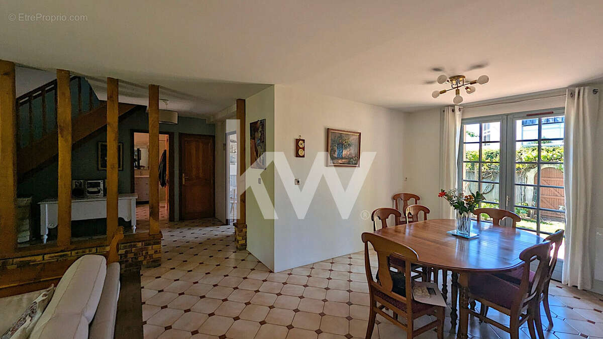 Maison 140 m² à Soisy-Sous-Montmorency  - photo 7
