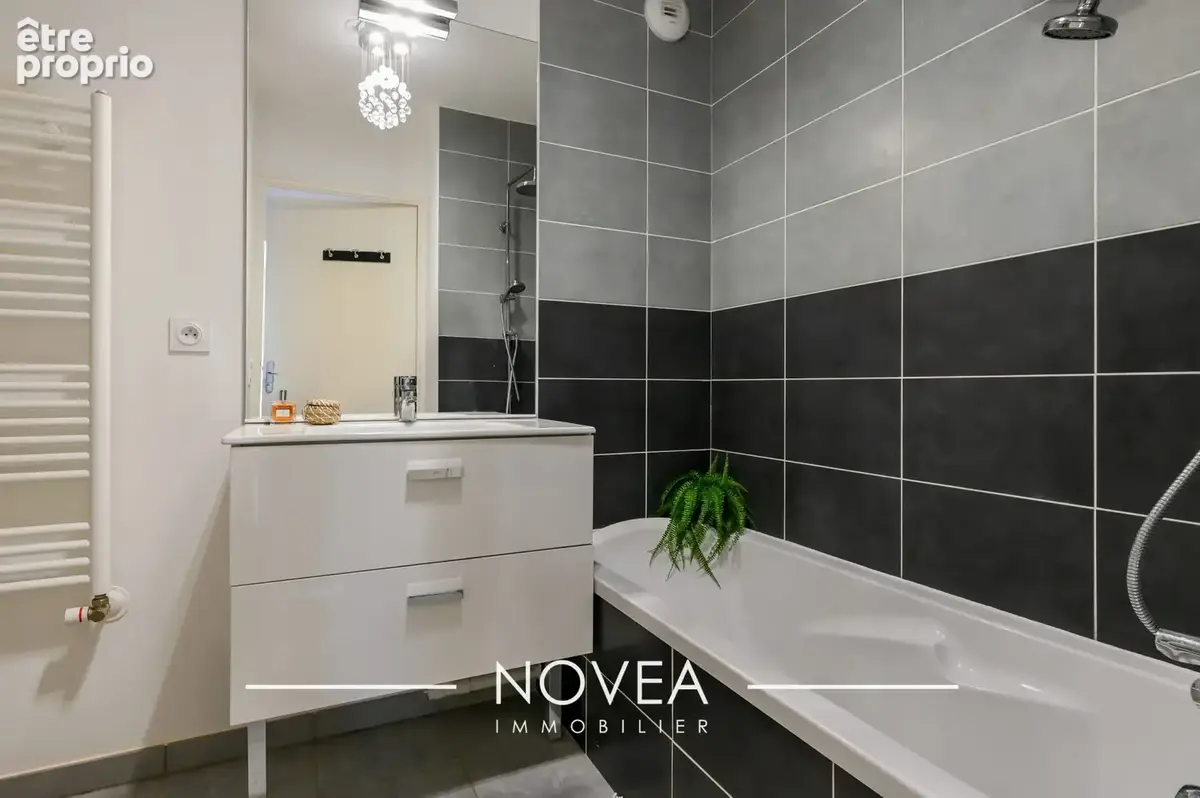 Appartement 62 m² à Saint-Cyr-Au-Mont-D'or  - photo 9