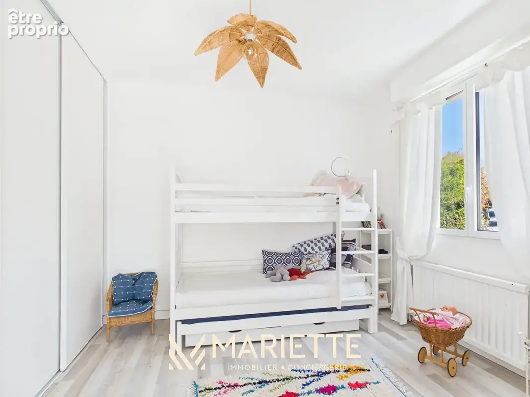 "ARVAG", Concarneau Le Passage Maison de 220 m² avec jardin clos au calme - photo 11