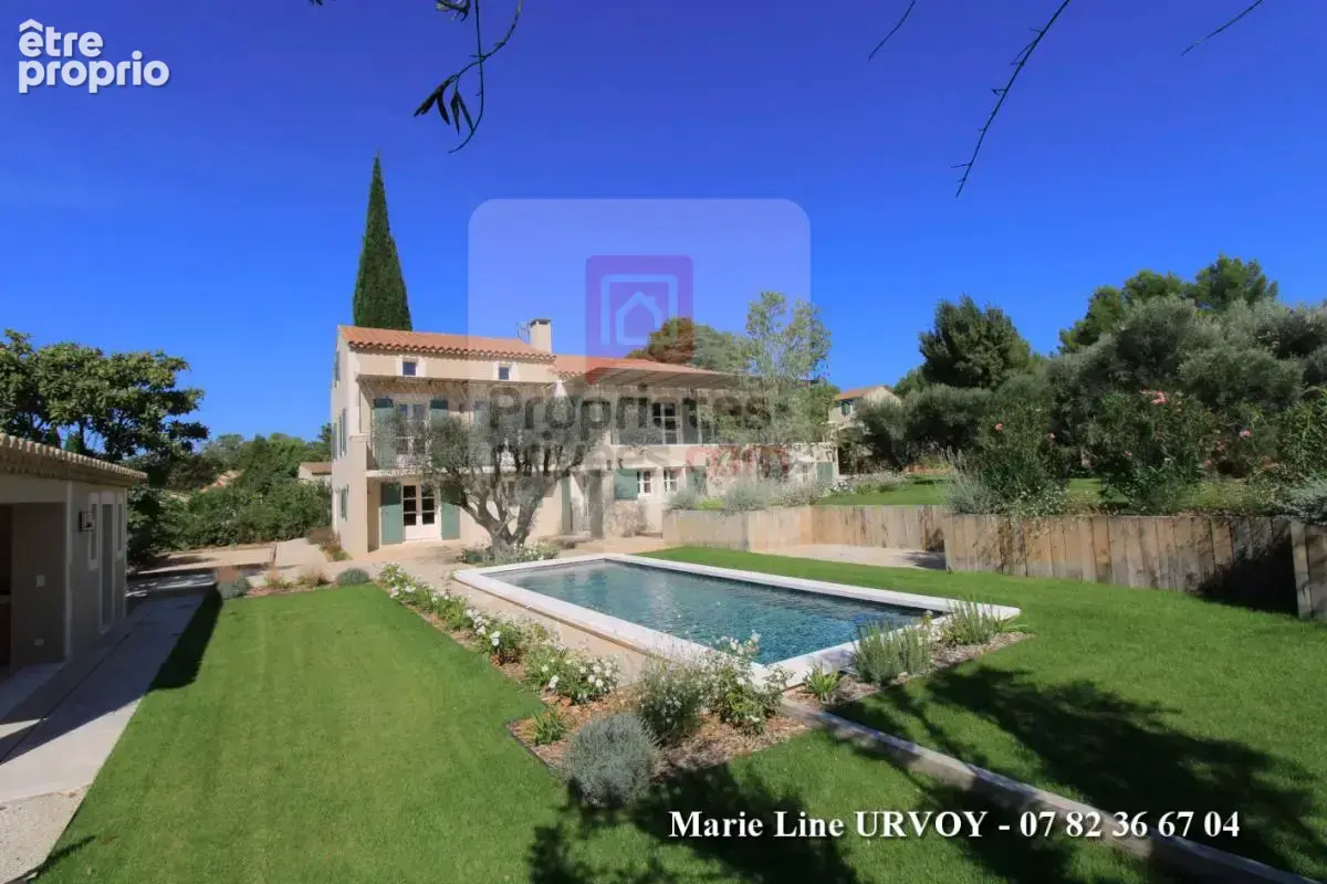 Propriété de charme au coeur des alpilles - 5 suites  - piscine - jardin paysage de plus de 2 000 m² - photo 2