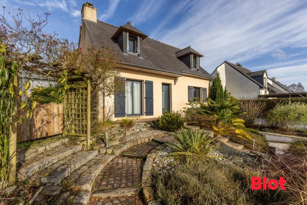 Maison à LA MEZIERE