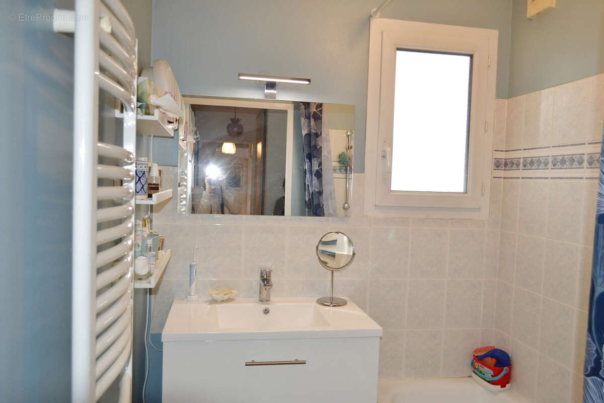 Appartement à BOURGOIN-JALLIEU