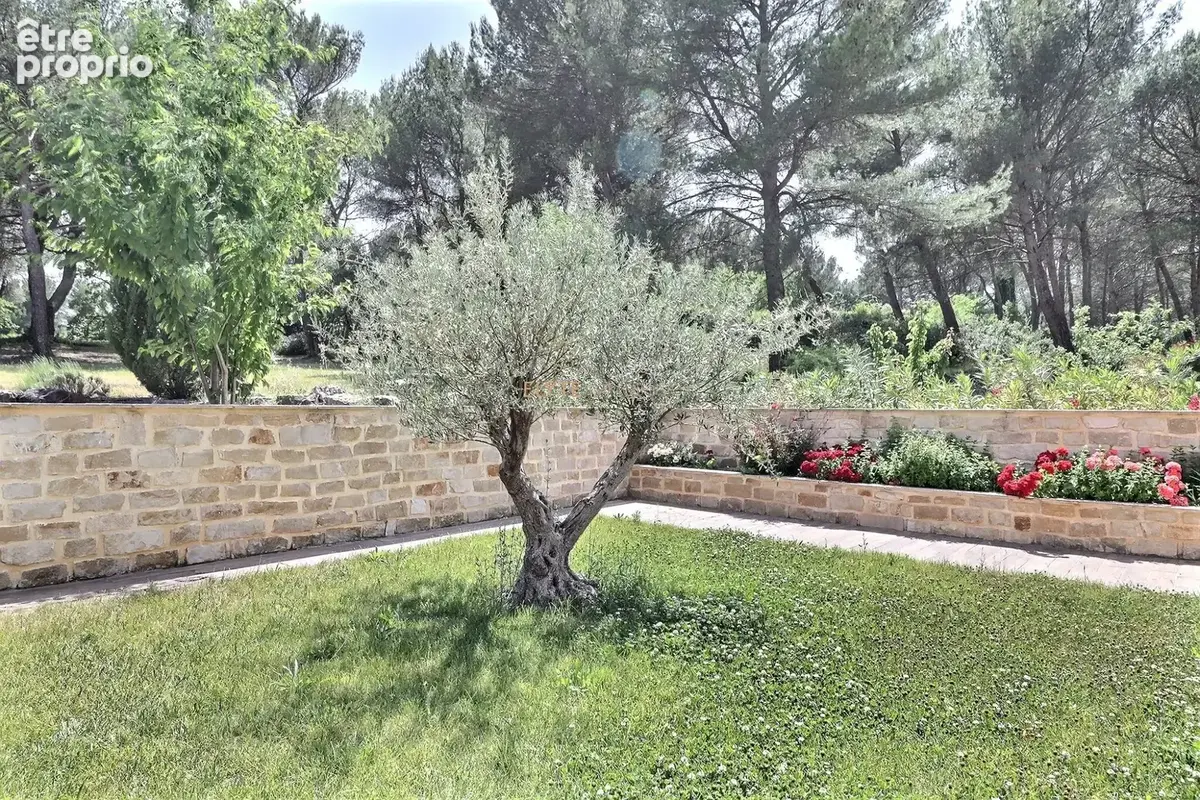 Maison 9 pièces 334 m² à vendre à Rousset (13790) - photo 8