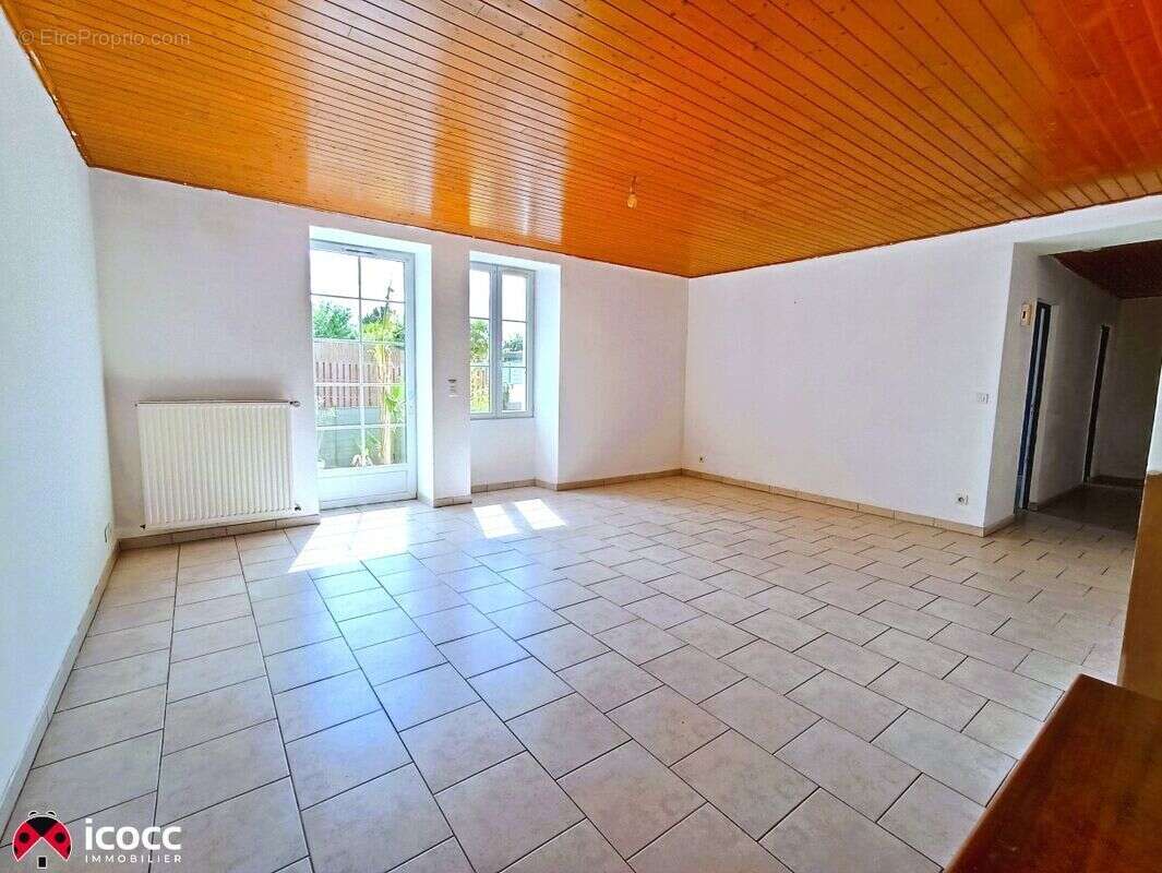 Maison à MAREUIL-SUR-LAY-DISSAIS