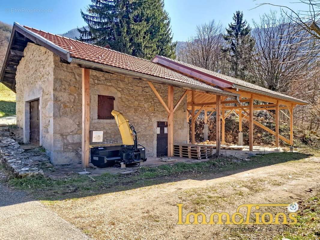 Maison à MALLEVAL-EN-VERCORS